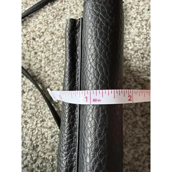 Black Relic Vegan Leather Textured Classic Designer Crossbody Bag - Picture 7 of 7